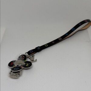 ✅ PRICE IS FIRM ✅ Black and Multicolor Keychain